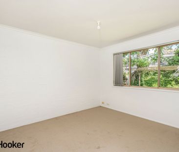 2 Bedroom Townhouse l Central Location - Photo 6