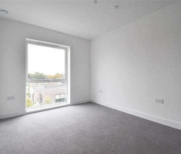 A contemporary 2 bedroom apartment to rent at the Marleigh developm... - Photo 5