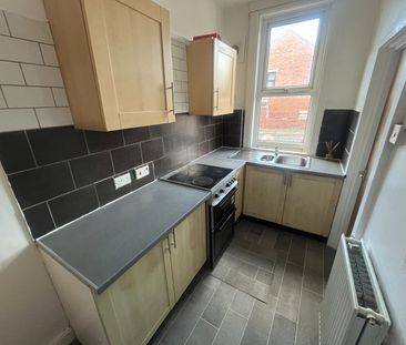 3 Bed Terraced House, St. Hildas Avenue, LS9 - Photo 6