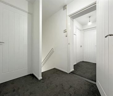 2 bedroom Maisonette to rent - Photo 2