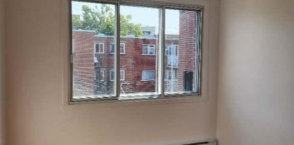4 1/2 Montreal Mercier Hochelaga Maisonneuve pour le 1 juillet 2026 - Photo 2