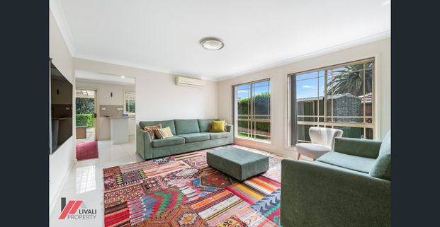 Charming Duplex at the Border of Wentworthville & Old Toongabbie - Photo 1