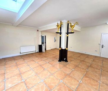 4 bedroom flat to rent - Photo 4
