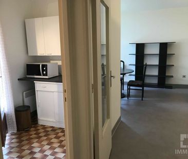 Location Appartement 1 pièce 38m² CAHORS 46000 - Photo 4