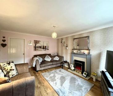 3 bedroom semi-detached house to rent - Photo 1