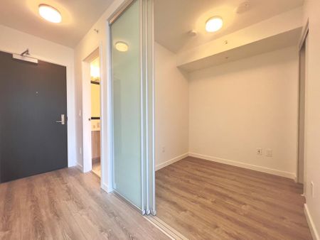 13350 Central Avenue Avenue #2510, Surrey, BC V3T0S1 - Photo 5