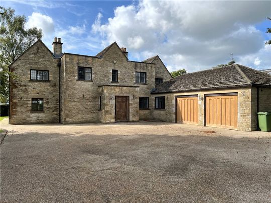 Bagendon, - Photo 1