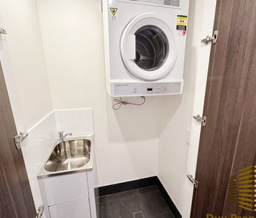 Luxury One-Bedroom Apartment at The Lennox - Photo 4