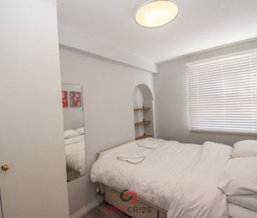 Inverness Terrace, Bayswater, London, W2 - Photo 2