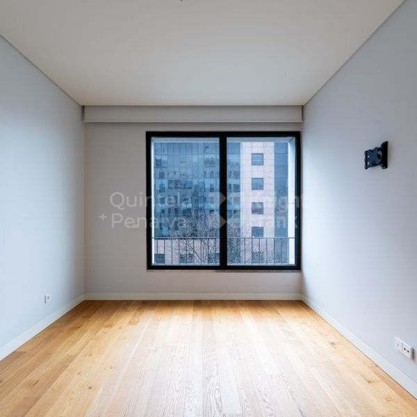 Apartamento T4 em Lisboa - Photo 1