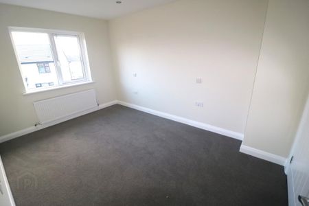 56 Dunfane Park, Ballymena, BT43 7AJ - Photo 4