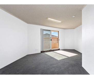 Two bedroom unit - Photo 1