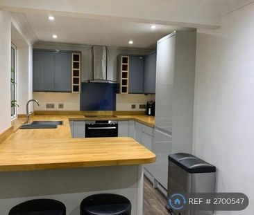 3 bedroom terraced house to rent - Photo 5