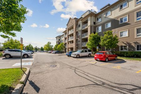 For Lease - 6 Dayspring Circle Unit# 2104, Brampton, Ontario - Photo 2