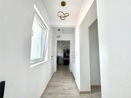 Inchiriere apartament 3 camere Ploiesti, zona Ultracentrala - Fotografie 5