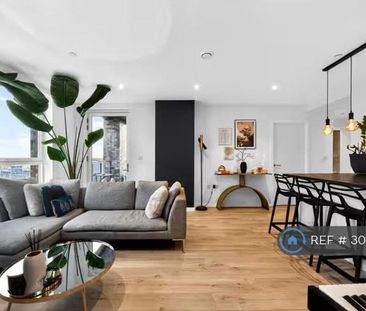 2 bedroom penthouse to rent - Photo 2
