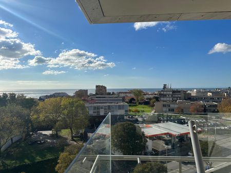 Apartamento T3 + 1 em Condomínio Fechado na Foz - Photo 2