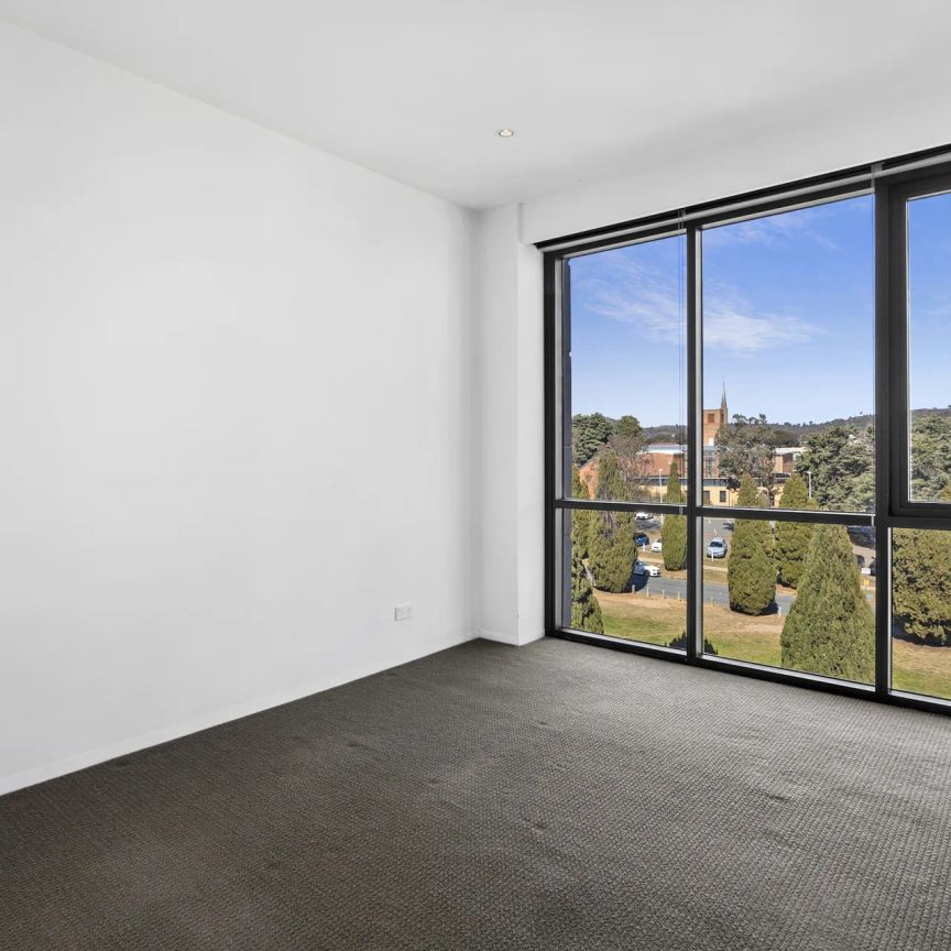 Introducing a Stunning 3-Bedroom Luxurious apartment - Photo 1