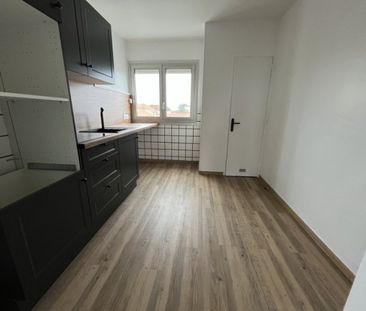 Libre le ..Maintenant Mt Loyer :550 Mt des charges :50 - Photo 5