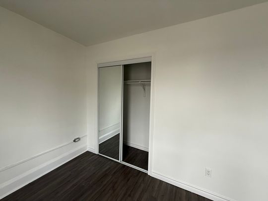 For Lease - 418 Royal York Road Unit# Unit 2, Toronto, Ontario - Photo 1