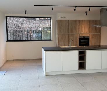 Woning te huur in Zwijnaarde voor € 2.000 met 4 slaapkamers - Photo 6