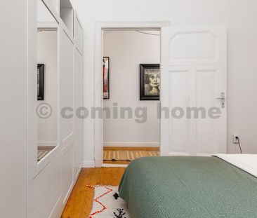 White & Black: A very special place - Photo 3