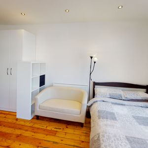 Studio 104, 29A Upper Parliament Street, NG1 2AP, NOTTINGHAM - Photo 2