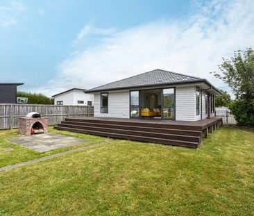 Lovely three bedroom family home in quiet location! - Photo 6