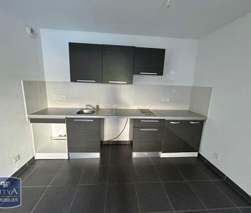 Location Appartement 2 pièces 44m² LE LUC 83340 - Photo 3