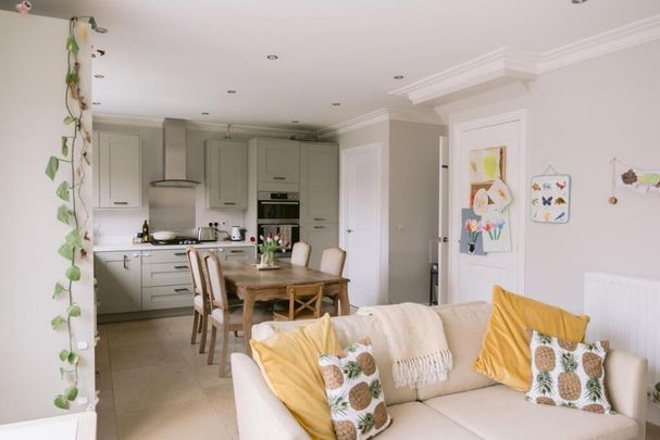 3 bedroom detached house to rent - Photo 1