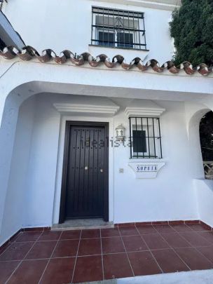 Alquiler de chalet pareado en CL Pintor Jose Caballero, 30 - Photo 1