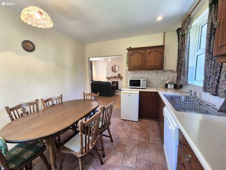 9 Courtyard Cottages,Ballycuggaran,Ogonnelloe,Kill - Photo 4
