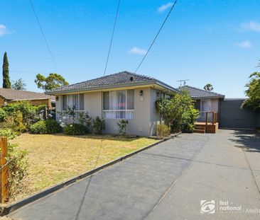 Stylish Renovated Home Offering Comfort and Space - Photo 3