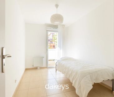 Location Appartement 3 pièces 64m² MARSEILLE 8ème - Photo 5