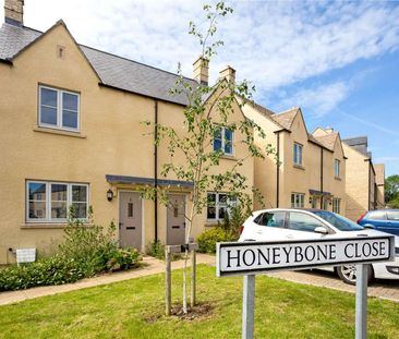 A semi-detached two bedroom property in Fairford. - Photo 2