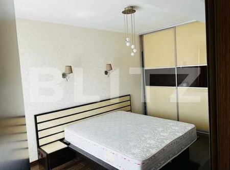 Apartament 2 camere, 67 mp, parcare, zona Semiluna - Photo 3