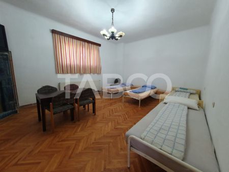 Casa de inchiriat zona Centrala 6 camere se inchiriaza si la - Fotografie 3