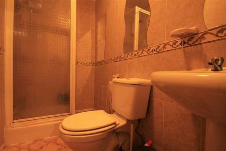 Queens Terrace, Jesmond, Newcastle Upon Tyne, NE2 - Photo 5