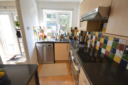 2 bedroom terraced house to rent - Photo 5