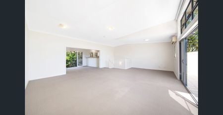 SUPERIOR TOWNHOUSE WITH IT ALL! - Photo 5