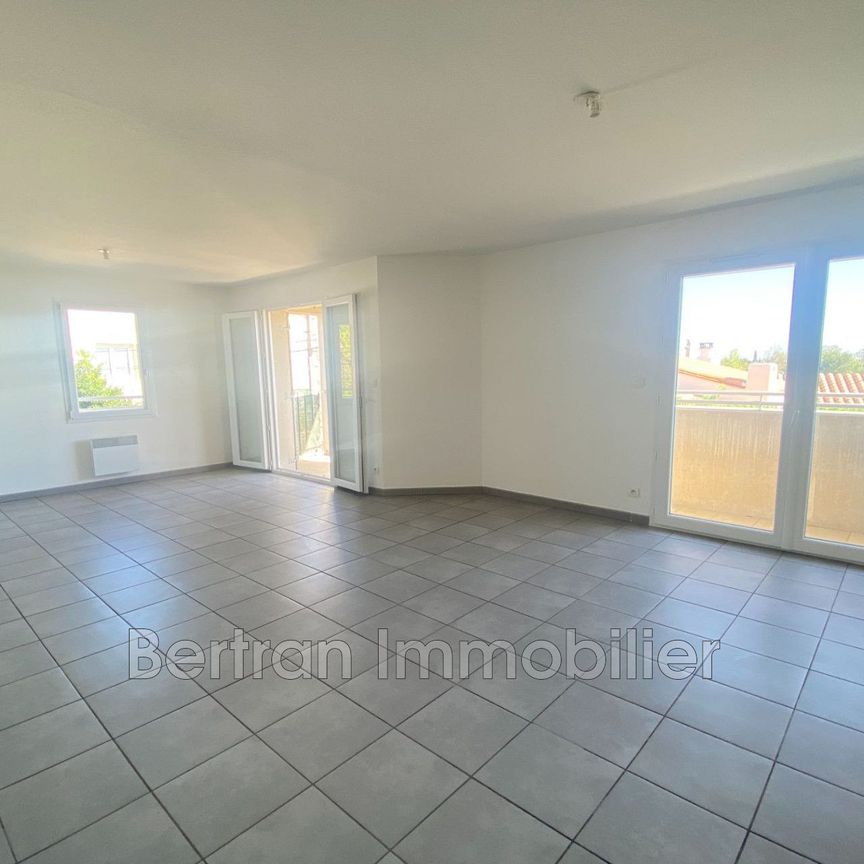 Location Appartement 4 pièces 77m² ESPIRA DE L AGLY 66600 - Photo 1