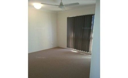 Affordable, Family-Friendly Living in a Quiet Cul-de-Sac - Photo 3
