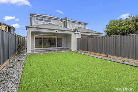 Brand new stunning residence within the sought Altona birdcage - Photo 5