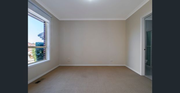 PRIME LOCATION - Photo 1