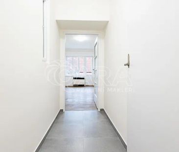 Pronájem bytu 1+kk s balkónem - Photo 1