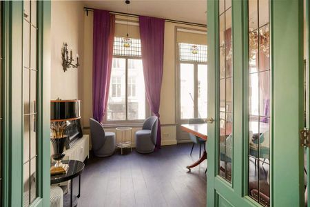 P.C. Hooftstraat | One bed | First Floor - Photo 2