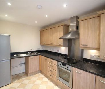 2 bedroom flat to rent - Photo 6