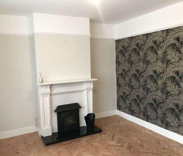 Chelmerton Avenue, Chelmsford, CM2 - Photo 2