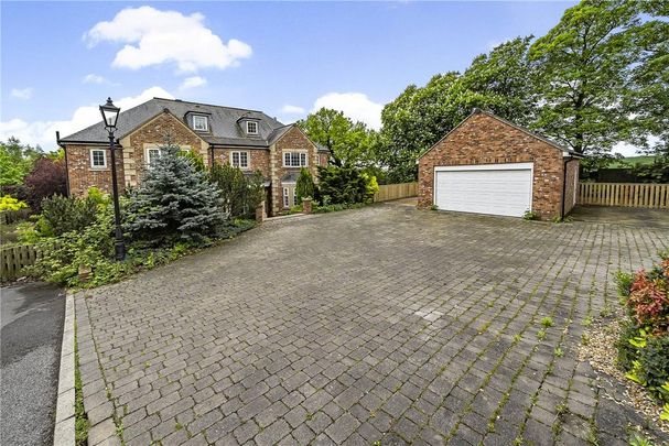 6 bedroom detached house to rent - Photo 1