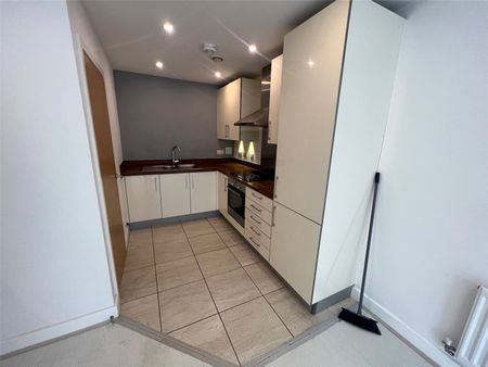 1 bedroom apartment to rent - Photo 3